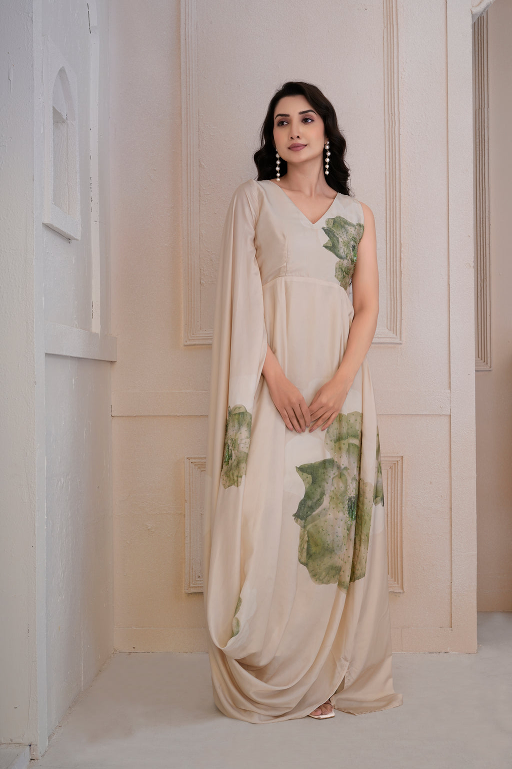 Amaryllis kaftan dress