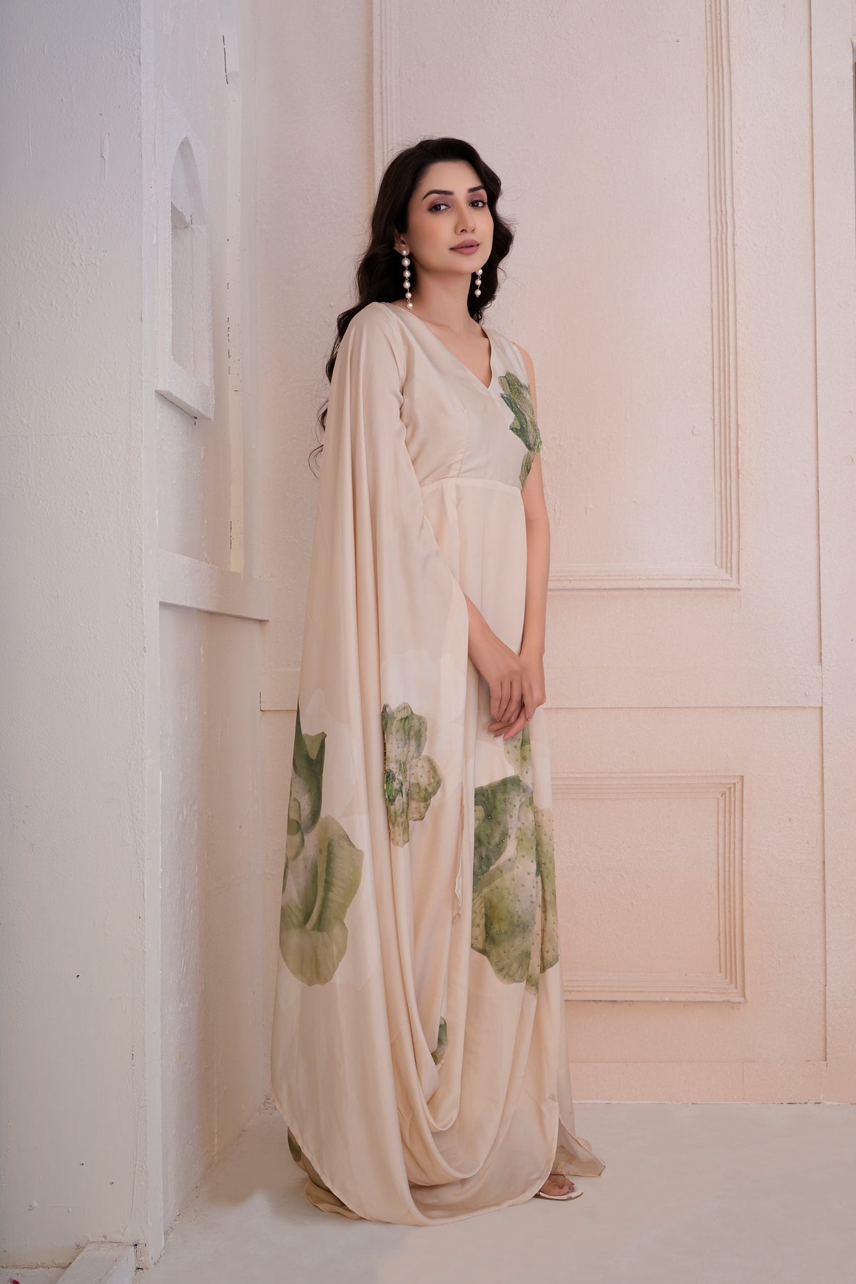 Amaryllis kaftan dress