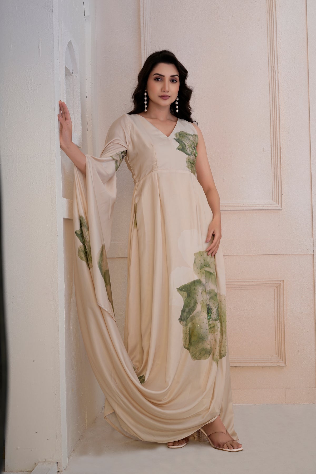 Amaryllis kaftan dress