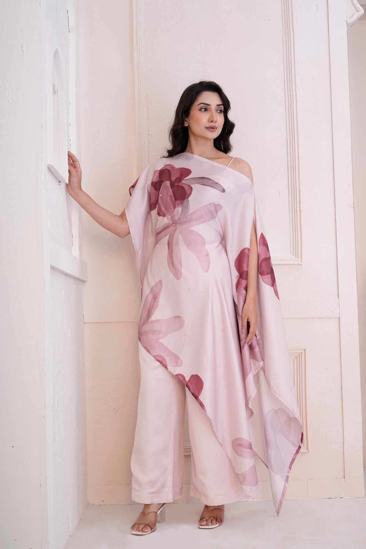 Tuberosey kaftan top and pants